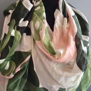 Virginia Wolf‎ Tropical Leaf Print Scarf Wrap